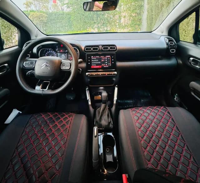 Citroën C3 Aircross 2024 (SUV), tableau de bord, location voiture · Agadir, Maroc