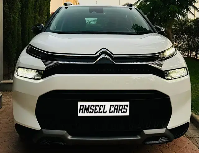 Citroën C3 Aircross 2024 · vue avant · Louer à Agadir | AmseelCars · SUV Citroën C3 Aircross 2024 (SUV), vue avant, location voiture · Agadir, Maroc · AmseelCars