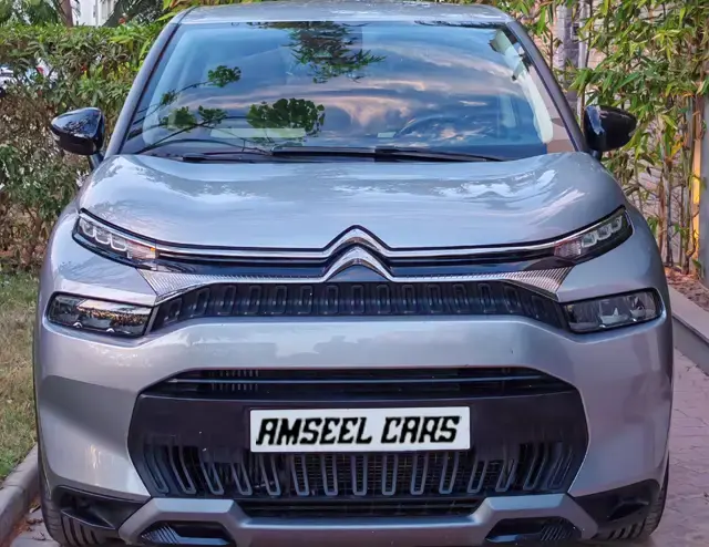 Citroën C3 Aircross 2024 · vue avant · Louer à Agadir | AmseelCars · sportive Citroën C3 Aircross 2024 (sportive), vue avant, location voiture · Agadir, Maroc · AmseelCars