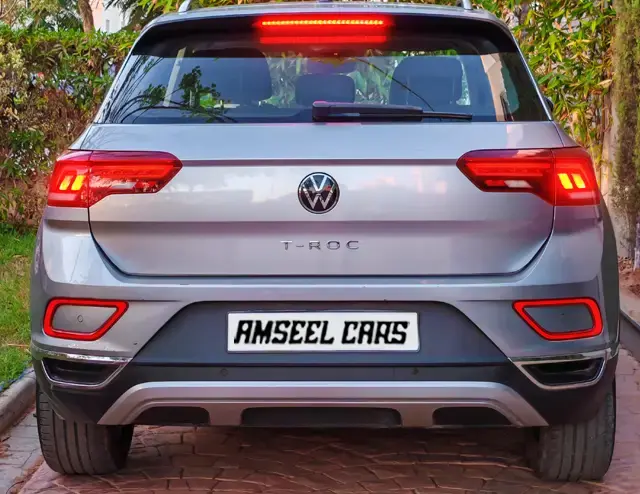Volkswagen T-Roc 1.5 TSI 150 BVM6 2024 · intérieur · Louer à Agadir | AmseelCars · premium Volkswagen T-Roc 1.5 TSI 150 BVM6 2024 (premium), intérieur, location voiture · Agadir, Maroc