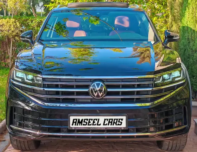 Volkswagen Touareg 2025 · vue avant · Louer à Agadir | AmseelCars · SUV Volkswagen Touareg 2025 (SUV), vue avant, location voiture · Agadir, Maroc · AmseelCars