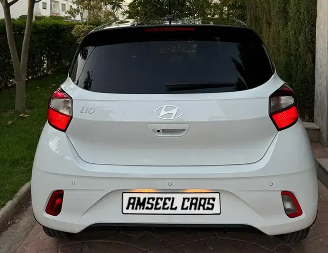 Hyundai i10 2024 · intérieur · Louer à Agadir | AmseelCars · citadine Hyundai i10 2024 (citadine), intérieur, location voiture · Agadir, Maroc