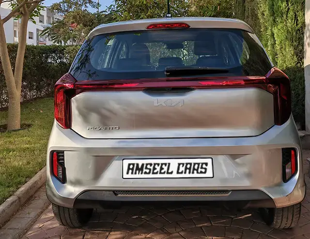 Kia Kia Picanto 2025 · intérieur · Louer à Agadir | AmseelCars · SUV Kia Kia Picanto 2025 (SUV), intérieur, location voiture · Agadir, Maroc